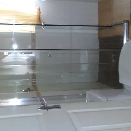 Bed & Breakfast Lekoa And Trading