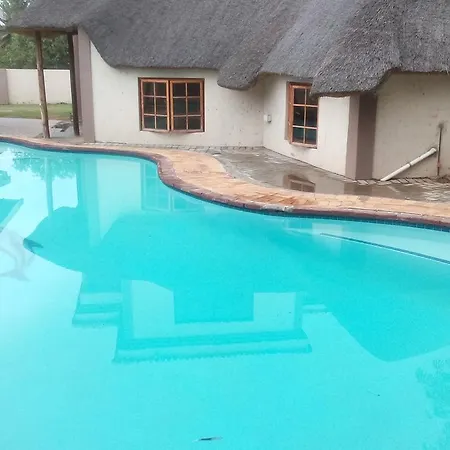 Bed & Breakfast Lekoa And Trading